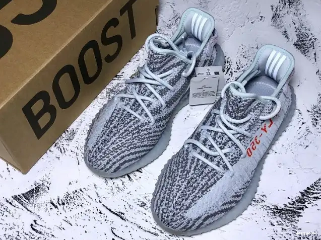 Tint Blue Adidas B37571 350 Yeezy Boost V2 0705